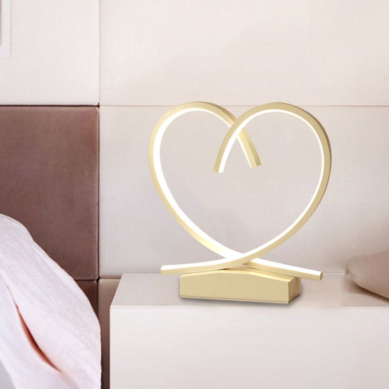 Romantisch Houten Nachtkastje met Vlammenpatroon