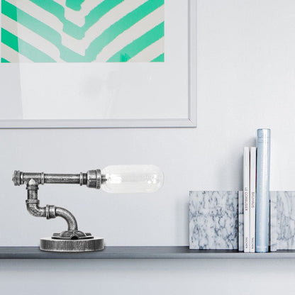 Elegante tafellamp van helder glas met ronde lampenkap