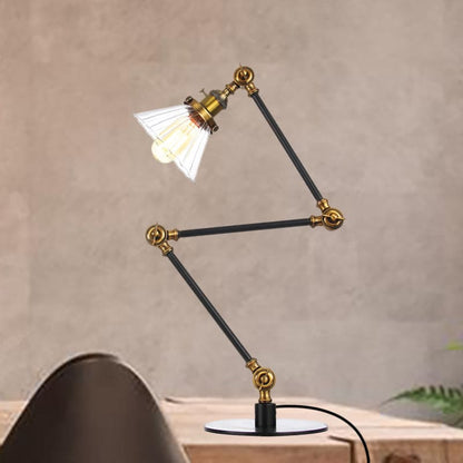 Elegante tafellamp van helder glas, kegelvormig