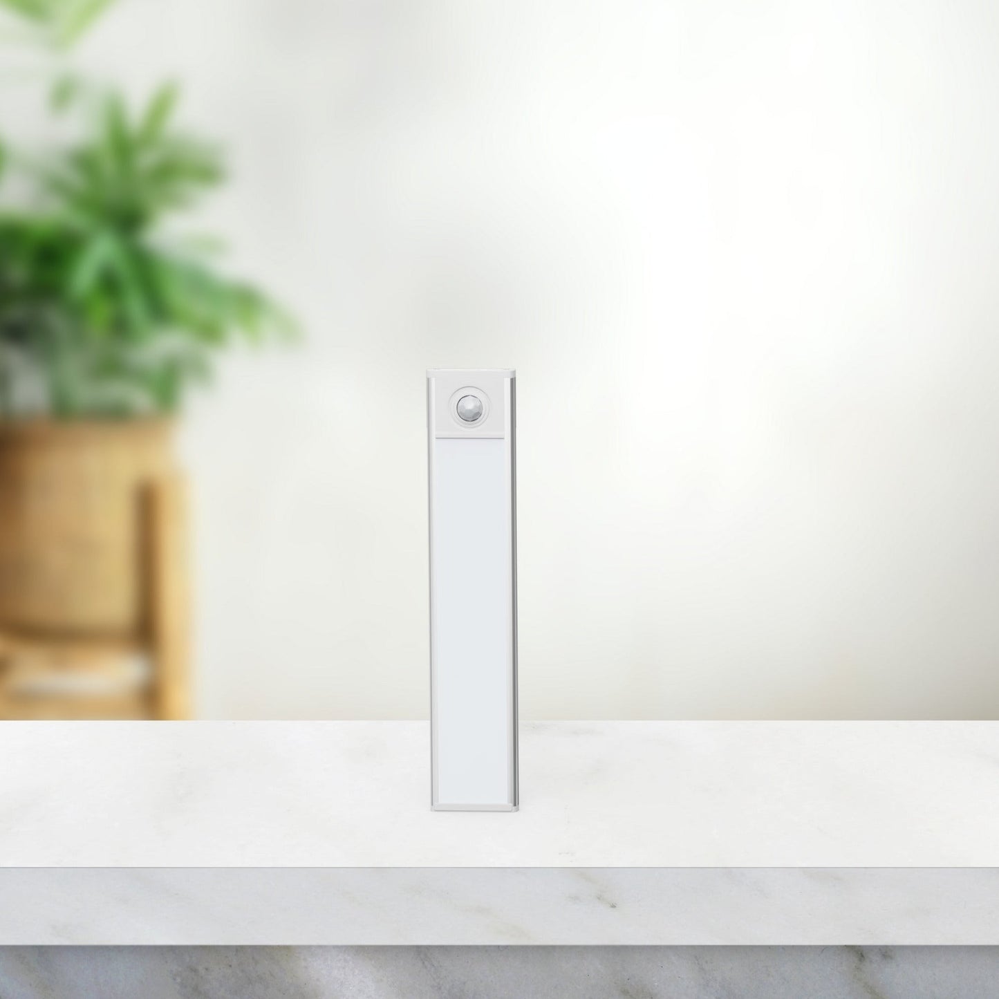 Slimme LED-strip met bewegingssensor op zonne-energie