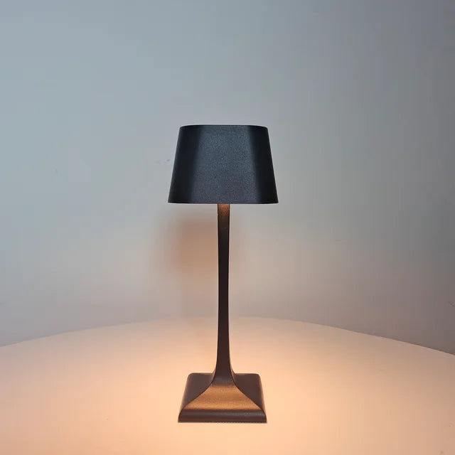 Compacte vierkante LED-bureaulamp