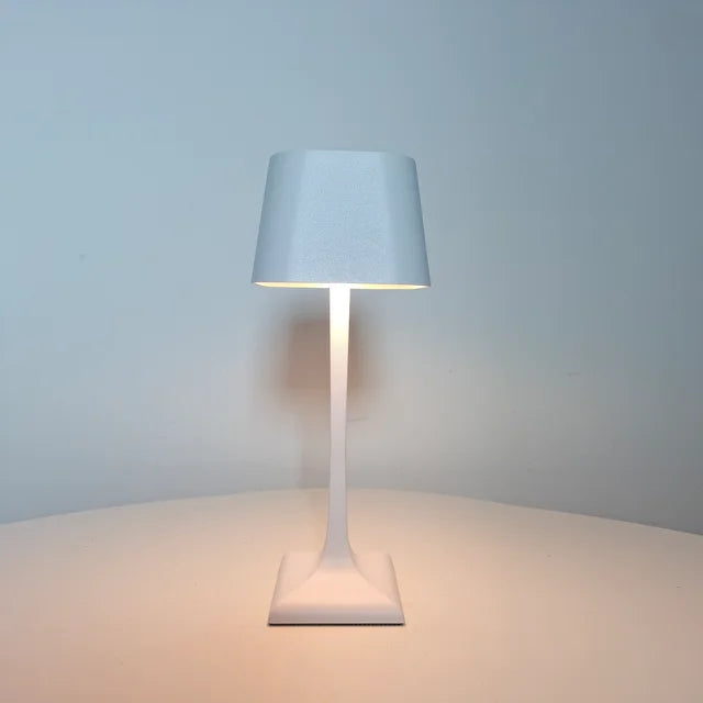 Compacte vierkante LED-bureaulamp