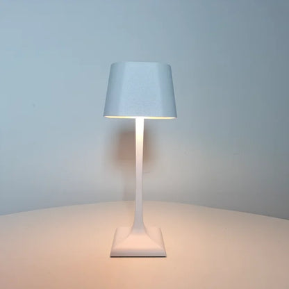 Compacte vierkante LED-bureaulamp