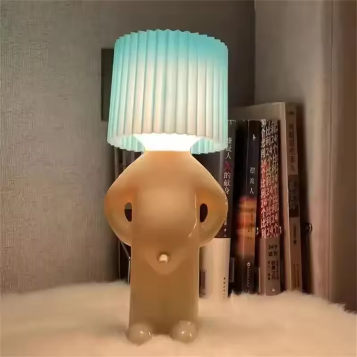 Originele Bureaulamp in de Vorm van een Figuren