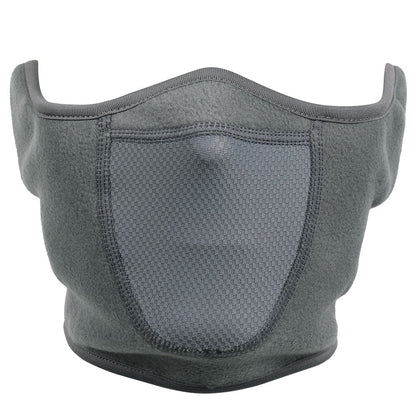 Masker en warme thermolaag voor de winter