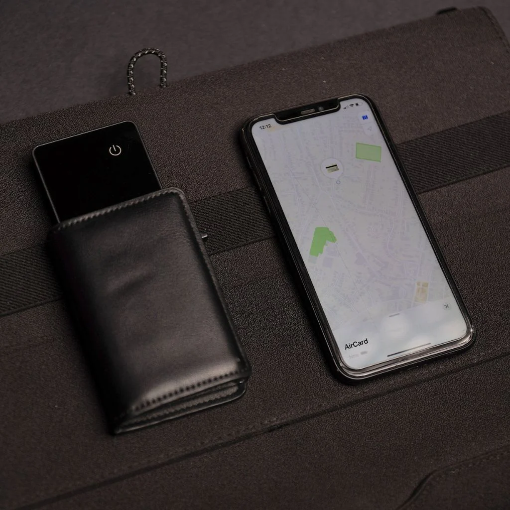 Marcherelle™ – Ultradunne Portefeuille Volgkaart Voor Gemakkelijke Lokalisatie